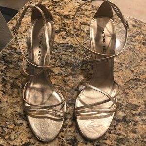 10 Antonio Melani Sandals